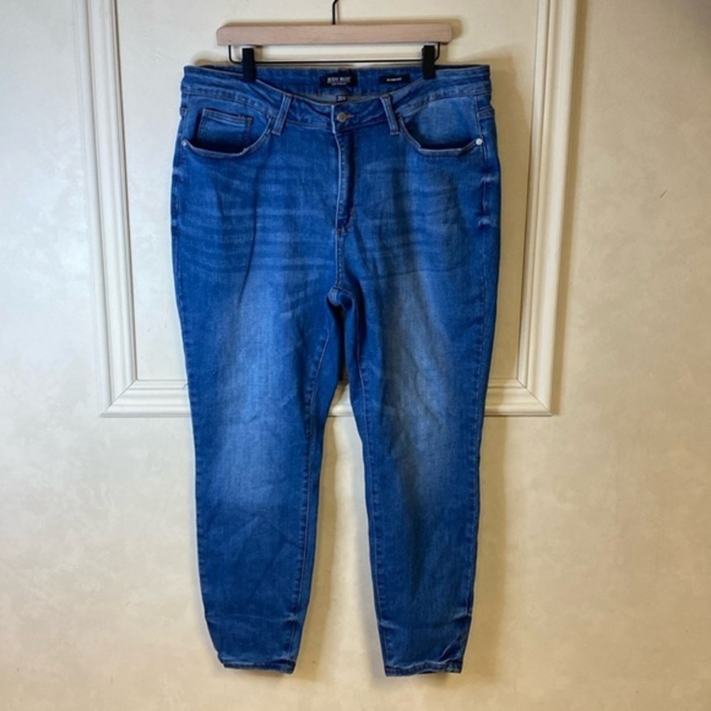 Judy Blue Women's Skinny Jeans - Classic Blue Wash